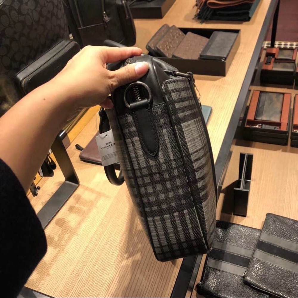 Coach men’s briefcase - Picture 3 of 5